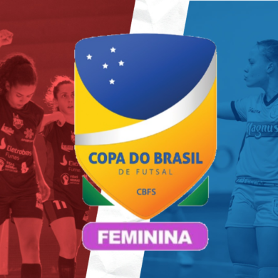 A imagem contém o escudo da Copa do Brasil Feminina e de cada lado uma jogadora da equipe da ADEF e uma da equipe de Taboão Magnus