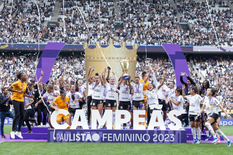 Corinthians vence São Paulo e conquista o Campeonato Paulista Feminino