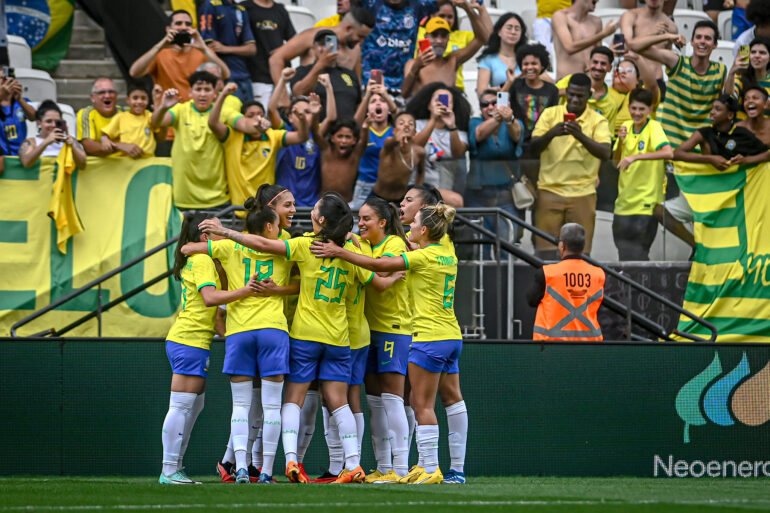 Seleção Brasileira estreia na Copa Ouro nesta madrugada