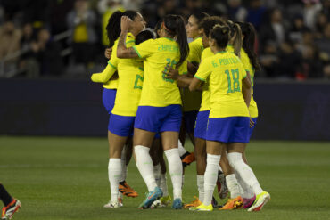 Brasil vence Argentina e se classifica para as semifinais da Copa Ouro