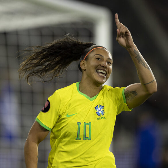 Brasil busca vaga na final da Copa Ouro